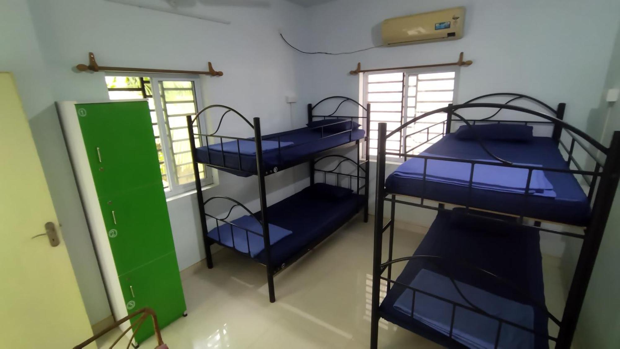 Funk Monk Villa Hostel Pondicherry オーロヴィル 部屋 写真